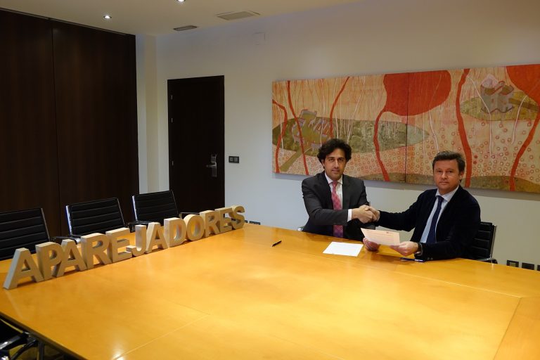 TSO firma acuerdo colaboración con COAAT de Sevilla